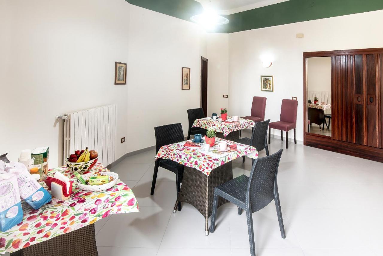 Sogno O Son Desto Bed & Breakfast Napoli Dış mekan fotoğraf